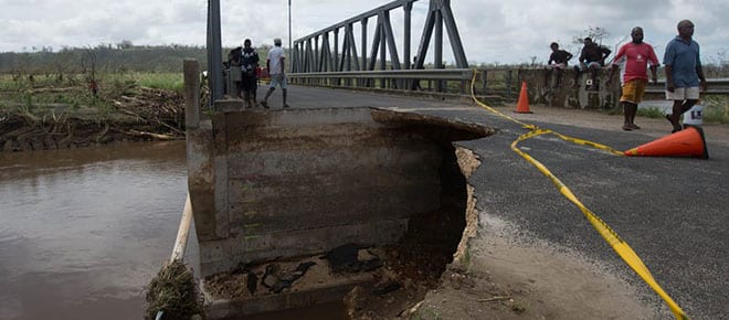Teouma bridge Photo credit: Graham Crumb / Humans of Vanuatu Teouma bridge Photo credit: Graham Crumb / Humans of Vanuatu