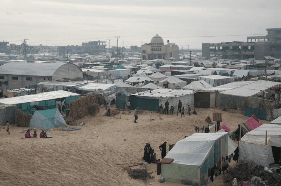 Area in Gaza with temporary shelters