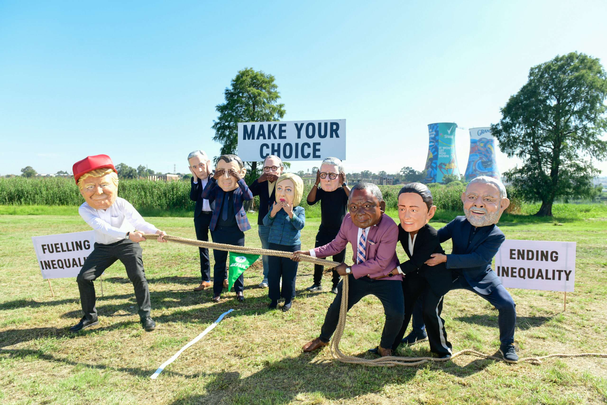 Heads Stunt G20 Summit - Credit - Lee-Roy Jason - Oxfam II